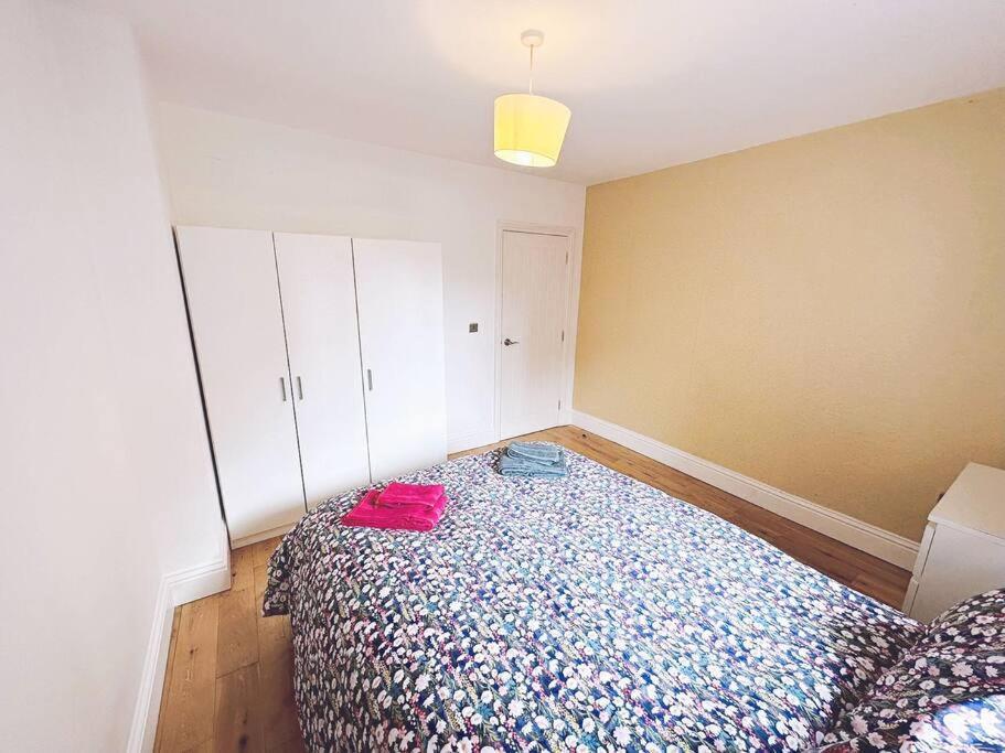 1 Bed Room Flat Near Central Londra Exterior foto